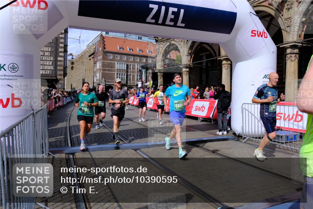 13.09.2026 - 21. swb-Marathon Bremen Tim E. http://msf.ph/oto/10390595 13.09.2026 13:35:01 Ziel 1210, 1395, 1871, 1967, 2525, 2561, 2831, 3052, 3058, 3181, 3353, 3380, 3388, 3765, 3842, 4537, 5378, 5415, 5488, 5684, 5694, 5760, 6128, 6168, 6244, 7443, 7462, 7833, 8155, 8182, 8453, 8493, 8552, 8683, 9038, 9751, 9788, 9820, 13180 meine-sportfotos.de