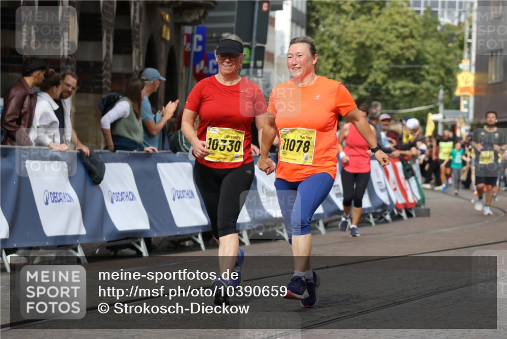 13.09.2026 - 21. swb-Marathon Bremen Strokosch-Dieckow http://msf.ph/oto/10390659 13.09.2026 11:13:55 Ziel 10484, 10545, 10766, 10883, 10889, 11084, 11392, 11670, 11954, 11999, 12010, 12280, 12460, 12521, 10491, 10799, 10880, 11027, 11902 meine-sportfotos.de