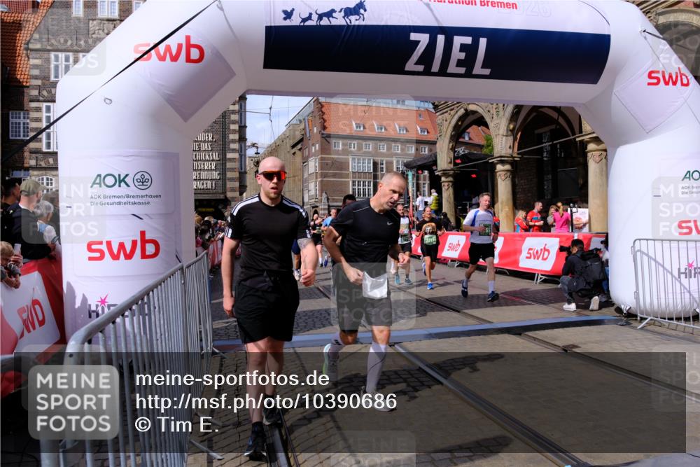 13.09.2026 - 21. swb-Marathon Bremen Tim E. http://msf.ph/oto/10390686 13.09.2026 13:35:15 Ziel 489, 1210, 2413, 2430, 2525, 2561, 2755, 3181, 3217, 3353, 3380, 3768, 4487, 5125, 5415, 5647, 5684, 6085, 6391, 6403, 6627, 6655, 6756, 7123, 7405, 7443, 7462, 7750, 8155, 8515, 8623, 9038, 9820, 13017, 13018, 13051, 13060, 13180 meine-sportfotos.de