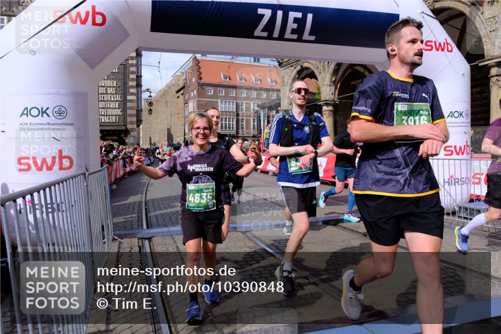13.09.2026 - 21. swb-Marathon Bremen Tim E. http://msf.ph/oto/10390848 13.09.2026 13:35:37 Ziel 536, 1150, 2003, 2041, 2090, 2366, 2625, 2866, 3055, 3311, 3621, 3916, 4062, 4635, 4985, 5016, 6315, 6320, 6418, 6750, 6837, 7285, 7305, 7377, 7657, 7703, 7998, 8300, 8328, 8401, 8530, 8773, 8915, 9017, 9526, 9527 meine-sportfotos.de