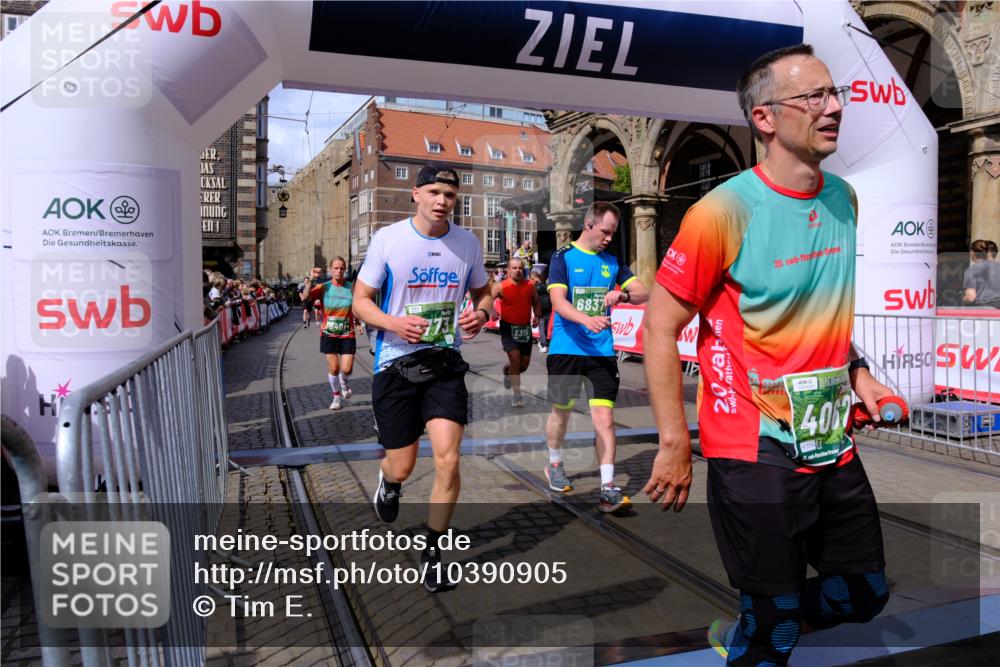 13.09.2026 - 21. swb-Marathon Bremen Tim E. http://msf.ph/oto/10390905 13.09.2026 13:35:44 Ziel 156, 1150, 2003, 2041, 2090, 2318, 2356, 2625, 2866, 3055, 3311, 3621, 4062, 4326, 5661, 6315, 6320, 6418, 6837, 7285, 7305, 7377, 7597, 7700, 8300, 8401, 8530, 8773, 8915, 9845, 9887 meine-sportfotos.de