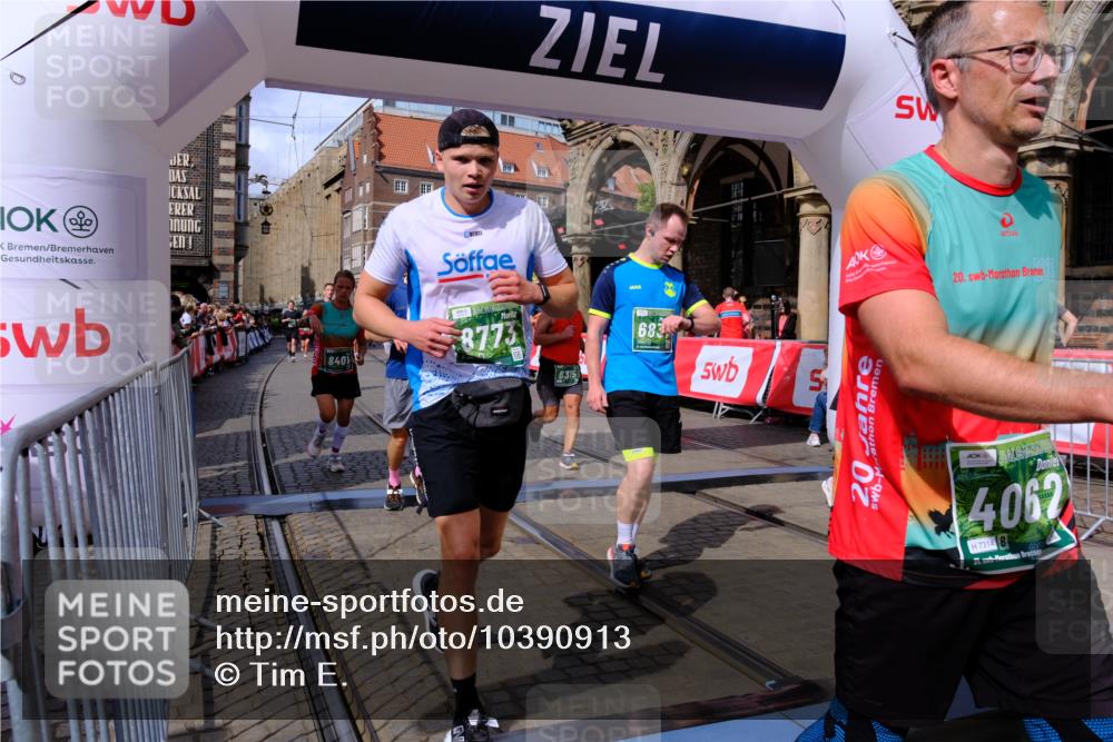 13.09.2026 - 21. swb-Marathon Bremen Tim E. http://msf.ph/oto/10390913 13.09.2026 13:35:45 Ziel 156, 1150, 2003, 2041, 2090, 2318, 2356, 2625, 2866, 3055, 3621, 4062, 4326, 5661, 6315, 6320, 6418, 6465, 6466, 6837, 7285, 7305, 7377, 7597, 7700, 8401, 8530, 8773, 8915, 9845, 9887 meine-sportfotos.de