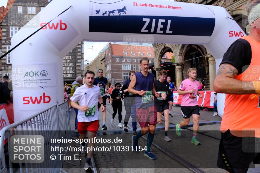13.09.2026 - 21. swb-Marathon Bremen Tim E. http://msf.ph/oto/10391154 13.09.2026 13:36:54 Ziel 164, 372, 900, 1738, 1880, 1936, 2467, 2673, 2700, 2731, 2819, 2823, 3067, 3585, 3815, 4006, 4050, 4182, 4216, 4304, 4414, 4676, 4892, 5061, 5656, 5781, 5823, 6050, 6280, 6340, 6516, 6527, 6568, 7039, 7229, 7237, 7249, 7344, 7656, 7765, 7808, 8525, 8723, 8790, 8905, 9658, 9776, 9807, 9899, 10068, 10070 meine-sportfotos.de