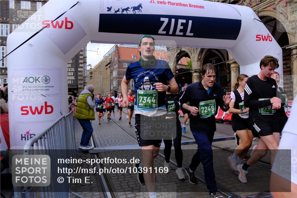 13.09.2026 - 21. swb-Marathon Bremen Tim E. http://msf.ph/oto/10391169 13.09.2026 13:36:55 Ziel 164, 372, 900, 1738, 1880, 1936, 2467, 2673, 2731, 2819, 2823, 3067, 3585, 3815, 4006, 4050, 4182, 4216, 4304, 4414, 4676, 4892, 5061, 5447, 5656, 5781, 5823, 6050, 6280, 6340, 6516, 6527, 6568, 7039, 7229, 7237, 7249, 7344, 7656, 7765, 7808, 8525, 8685, 8723, 8790, 8905, 9658, 9776, 9807, 9899, 10068, 10070 meine-sportfotos.de