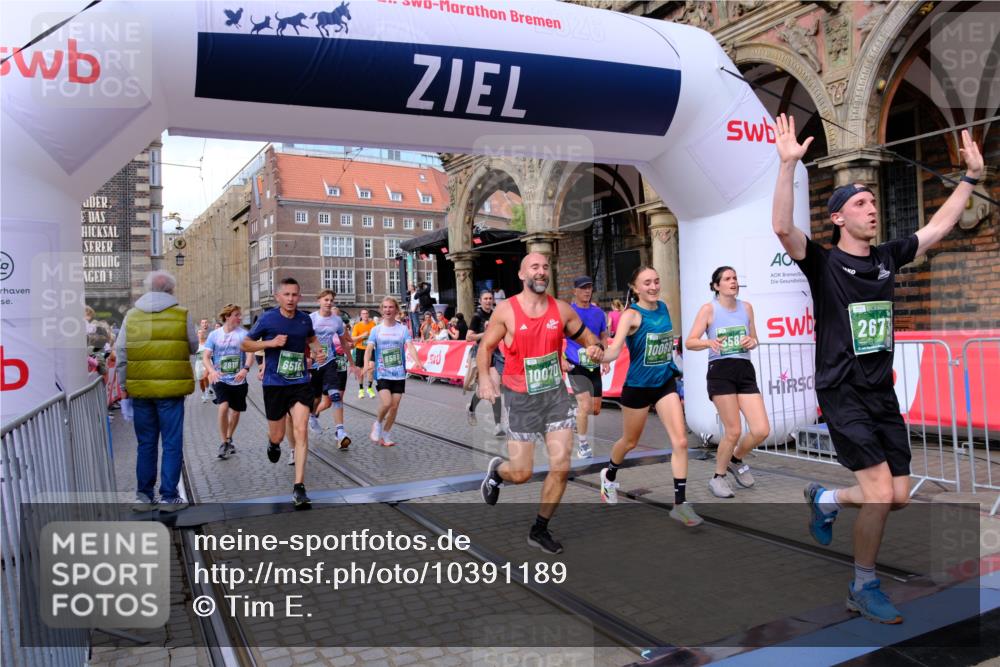 13.09.2026 - 21. swb-Marathon Bremen Tim E. http://msf.ph/oto/10391189 13.09.2026 13:36:57 Ziel 164, 813, 1936, 2467, 2673, 2731, 2819, 2823, 3067, 3585, 3635, 3815, 4006, 4050, 4182, 4216, 4304, 4335, 4414, 4676, 4892, 5061, 5447, 5656, 5781, 5823, 6050, 6280, 6340, 6516, 6527, 6568, 7039, 7229, 7237, 7249, 7344, 7640, 7656, 7765, 7808, 8685, 8723, 8790, 8905, 9658, 9776, 9807, 10068, 10070 meine-sportfotos.de