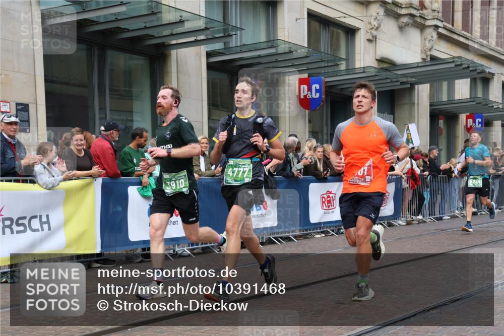 13.09.2026 - 21. swb-Marathon Bremen Strokosch-Dieckow http://msf.ph/oto/10391468 13.09.2026 13:06:25 Ziel 508, 521, 788, 1009, 1770, 1921, 2832, 3127, 3910, 4574, 4777, 5238, 6784, 6951, 8580, 8888, 474, 1901, 3466, 4614, 6686, 7336, 7590, 8621, 8670, 9934, 13148 meine-sportfotos.de