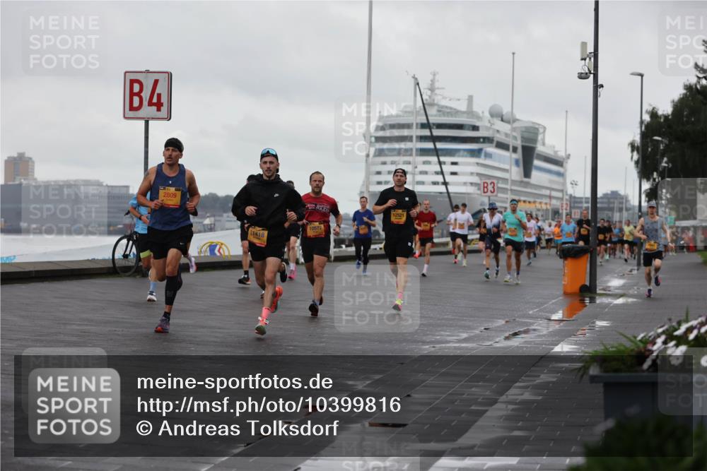 13.09.2026 - Kiel Lauf Andreas Tolksdorf http://msf.ph/oto/10399816 13.09.2026 10:57:28 Kiellinie 2809, 11418, 10577, 12521, 3 meine-sportfotos.de
