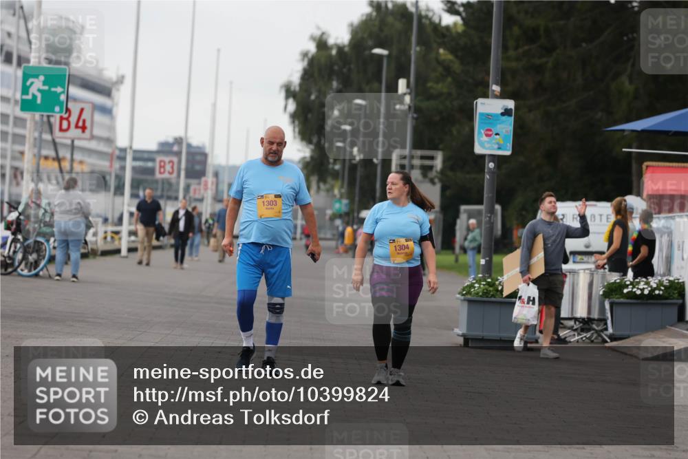 13.09.2026 - Kiel Lauf Andreas Tolksdorf http://msf.ph/oto/10399824 13.09.2026 10:10:56 Kiellinie 4, 3, 39, 1303, 1304 meine-sportfotos.de