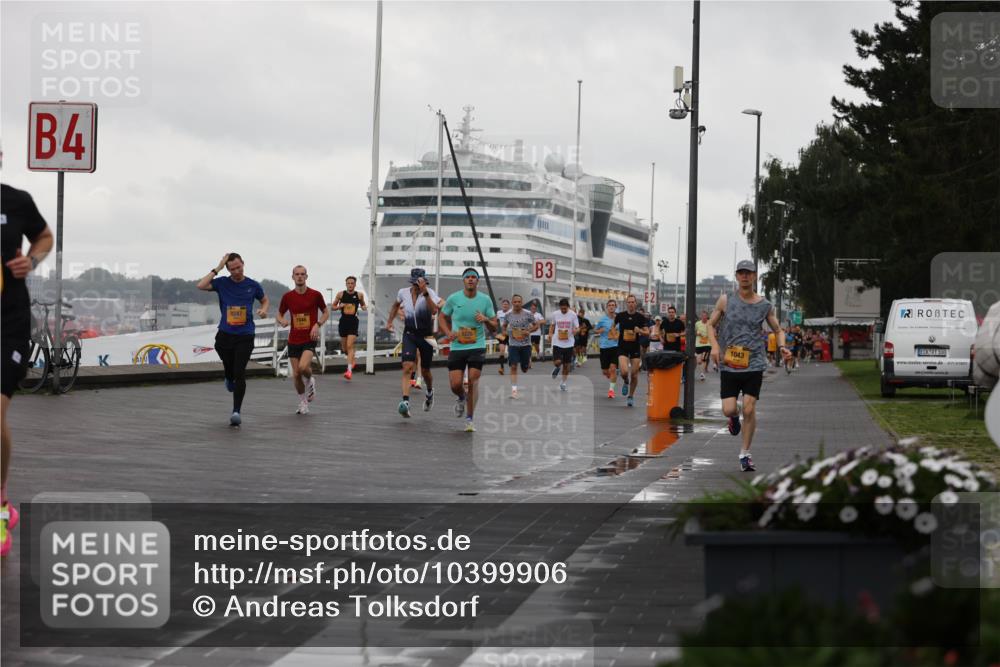 13.09.2026 - Kiel Lauf Andreas Tolksdorf http://msf.ph/oto/10399906 13.09.2026 10:57:32 Kiellinie 4, 9247, 3, 1043, 100 meine-sportfotos.de