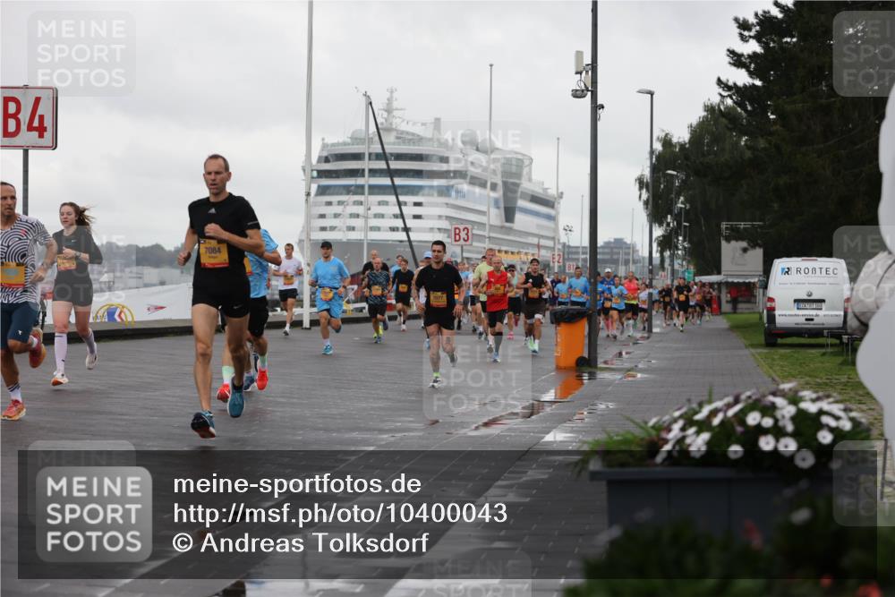 13.09.2026 - Kiel Lauf Andreas Tolksdorf http://msf.ph/oto/10400043 13.09.2026 10:57:39 Kiellinie 4, 7084, 3 meine-sportfotos.de