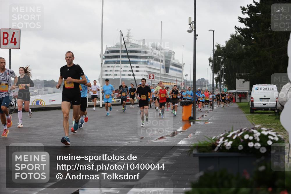 13.09.2026 - Kiel Lauf Andreas Tolksdorf http://msf.ph/oto/10400044 13.09.2026 10:57:39 Kiellinie 4, 7084, 3, 100 meine-sportfotos.de