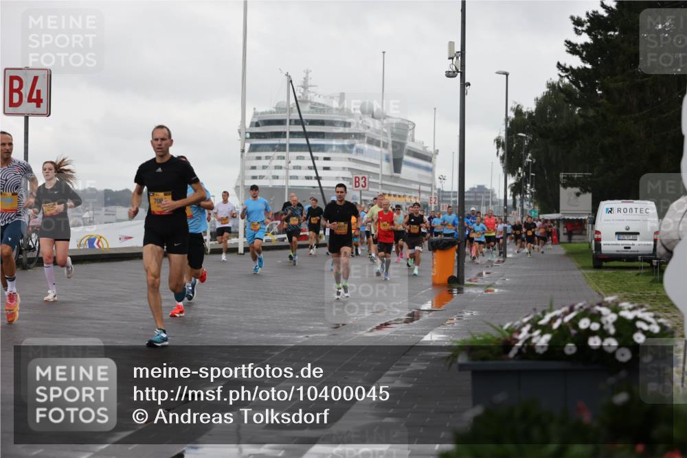 13.09.2026 - Kiel Lauf Andreas Tolksdorf http://msf.ph/oto/10400045 13.09.2026 10:57:39 Kiellinie 4, 1025, 70, 7077, 3, 81, 100, 1, 31742 meine-sportfotos.de