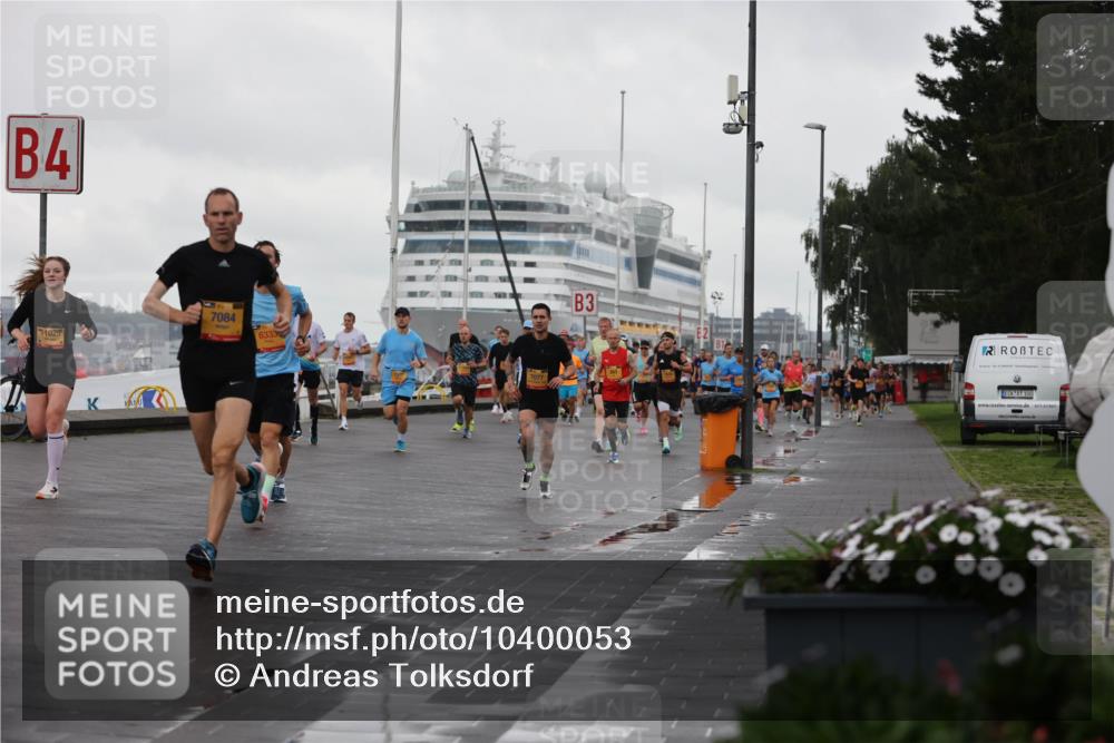 13.09.2026 - Kiel Lauf Andreas Tolksdorf http://msf.ph/oto/10400053 13.09.2026 10:57:39 Kiellinie 4, 11025, 7084, 633, 7077, 3, 100, 33472 meine-sportfotos.de
