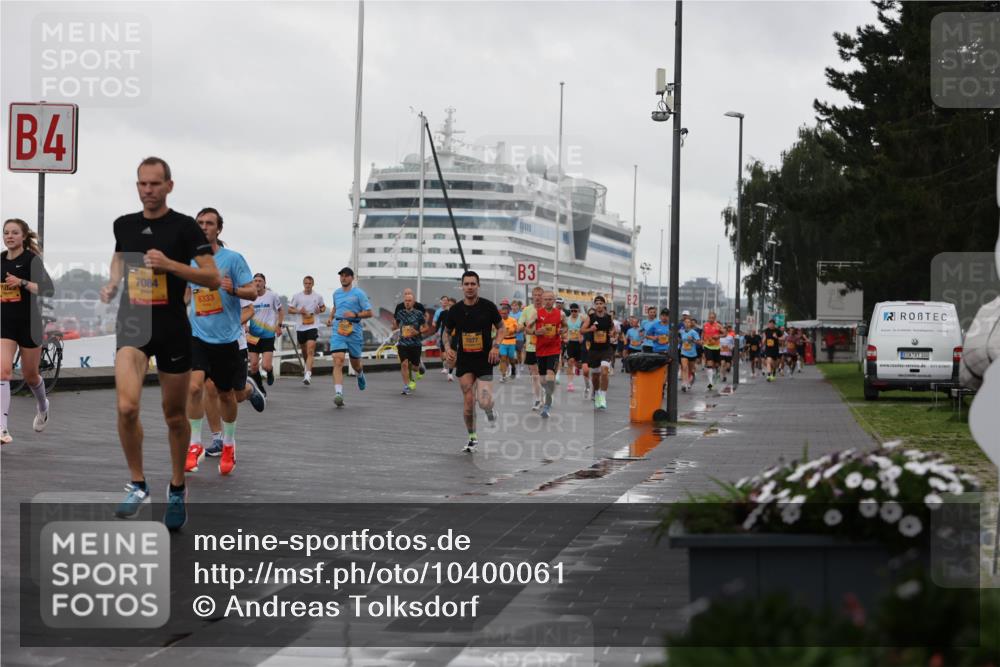 13.09.2026 - Kiel Lauf Andreas Tolksdorf http://msf.ph/oto/10400061 13.09.2026 10:57:40 Kiellinie 4, 7084, 1100, 6333, 7077, 3, 31, 347 meine-sportfotos.de