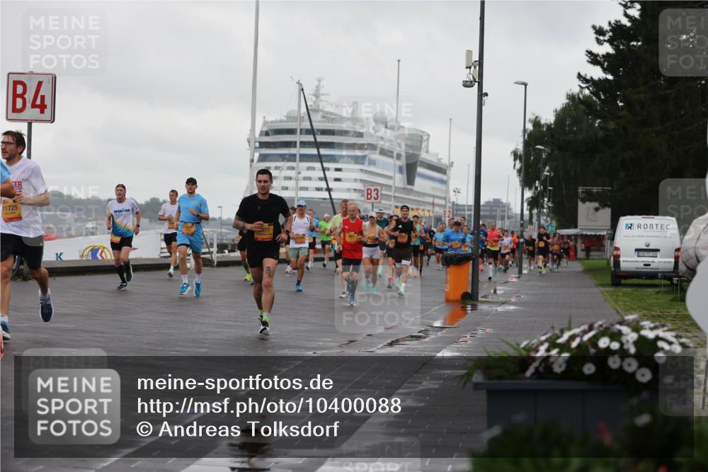 13.09.2026 - Kiel Lauf Andreas Tolksdorf http://msf.ph/oto/10400088 13.09.2026 10:57:41 Kiellinie 4, 11725, 3, 300, 31, 3422 meine-sportfotos.de