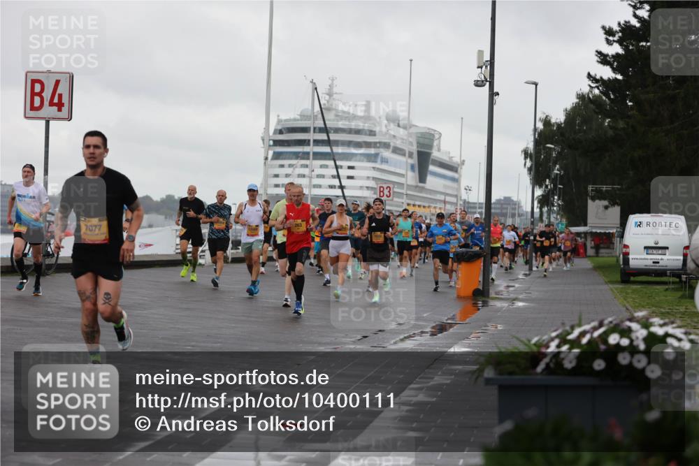 13.09.2026 - Kiel Lauf Andreas Tolksdorf http://msf.ph/oto/10400111 13.09.2026 10:57:43 Kiellinie 4, 0, 31, 7077, 3, 100 meine-sportfotos.de