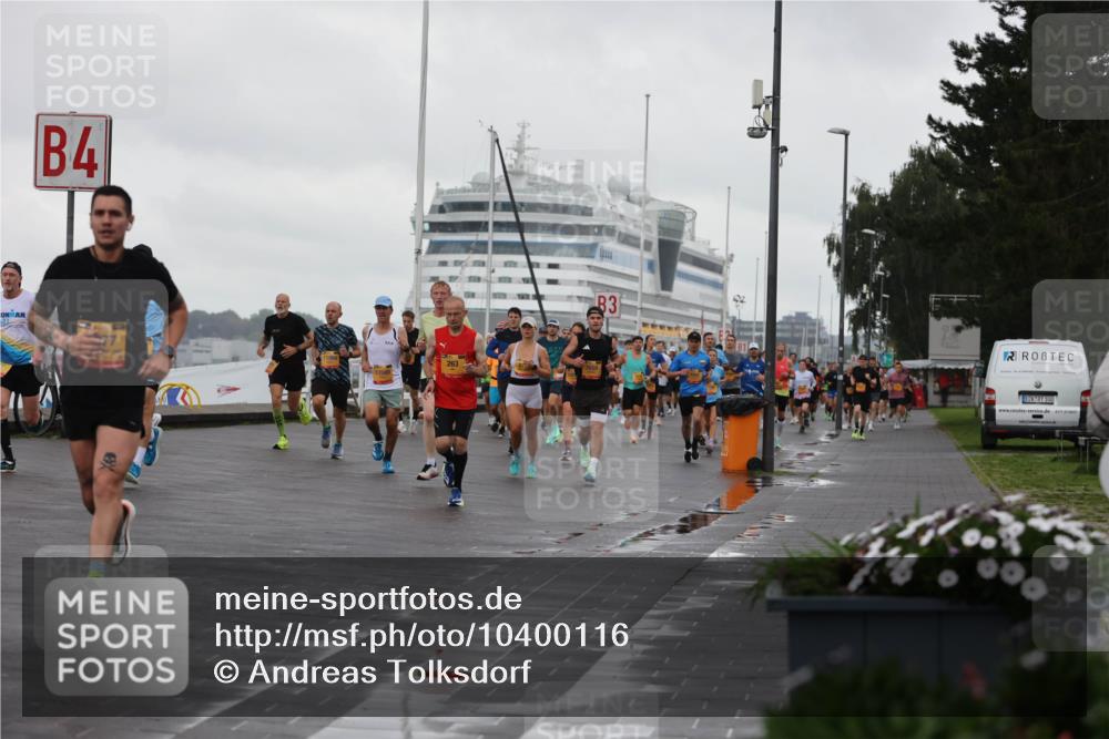 13.09.2026 - Kiel Lauf Andreas Tolksdorf http://msf.ph/oto/10400116 13.09.2026 10:57:43 Kiellinie 4, 263, 3, 100 meine-sportfotos.de
