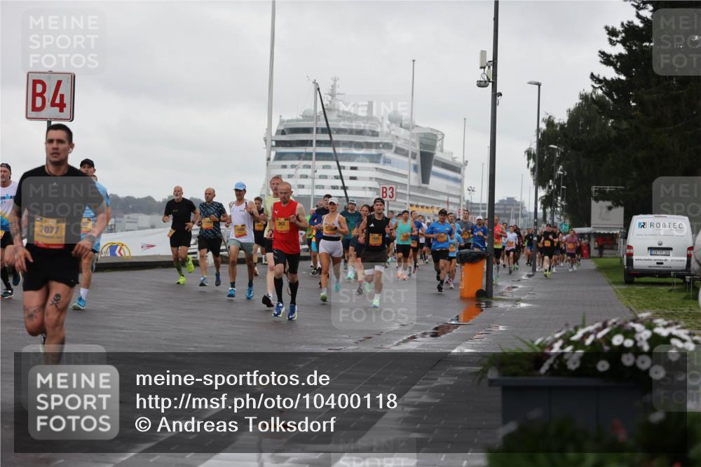 13.09.2026 - Kiel Lauf Andreas Tolksdorf http://msf.ph/oto/10400118 13.09.2026 10:57:43 Kiellinie 4, 7077, 307, 263, 3, 100, 1317342 meine-sportfotos.de
