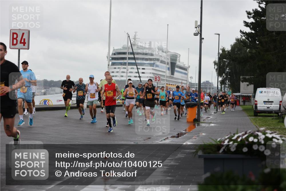 13.09.2026 - Kiel Lauf Andreas Tolksdorf http://msf.ph/oto/10400125 13.09.2026 10:57:43 Kiellinie 4, 7307, 9767, 3, 100 meine-sportfotos.de