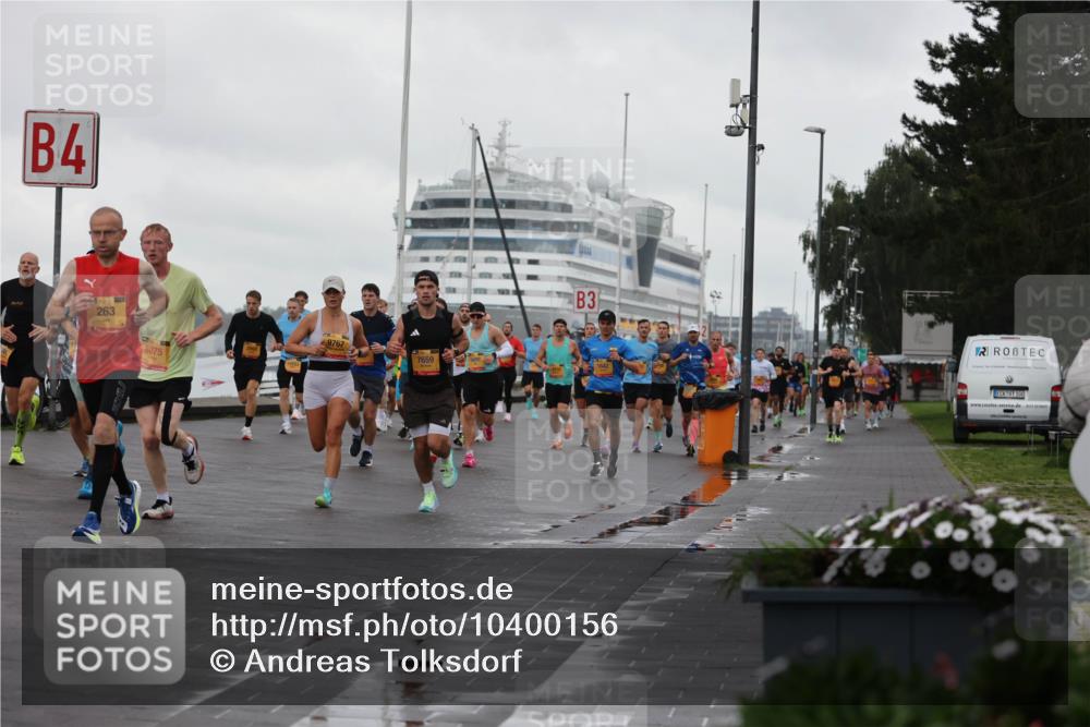 13.09.2026 - Kiel Lauf Andreas Tolksdorf http://msf.ph/oto/10400156 13.09.2026 10:57:46 Kiellinie 4, 263, 8075, 9767, 7659, 3 meine-sportfotos.de
