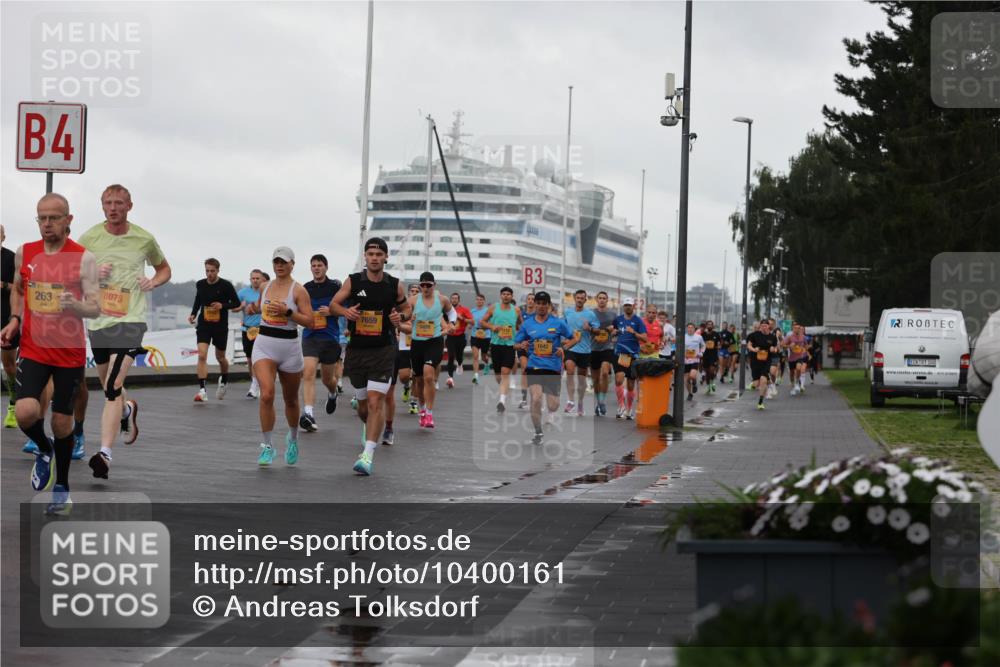 13.09.2026 - Kiel Lauf Andreas Tolksdorf http://msf.ph/oto/10400161 13.09.2026 10:57:46 Kiellinie 4, 263, 8075, 7659, 3, 300 meine-sportfotos.de