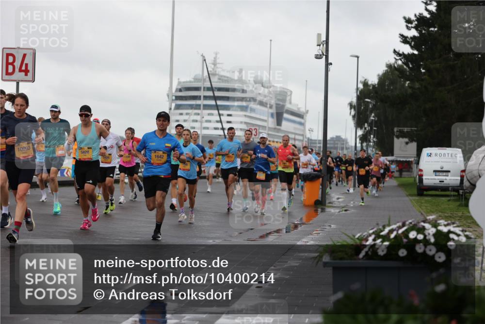 13.09.2026 - Kiel Lauf Andreas Tolksdorf http://msf.ph/oto/10400214 13.09.2026 10:57:49 Kiellinie 4, 10093, 1915, 5423, 5828, 5926, 1642 meine-sportfotos.de