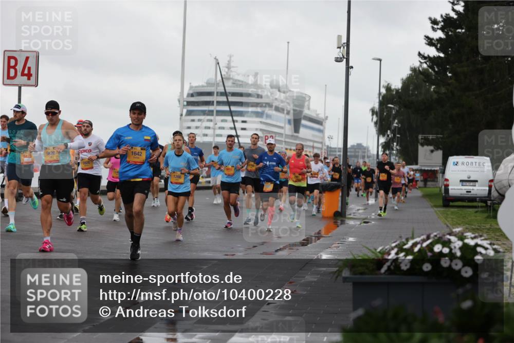 13.09.2026 - Kiel Lauf Andreas Tolksdorf http://msf.ph/oto/10400228 13.09.2026 10:57:50 Kiellinie 4, 5423, 5828, 5926, 1140, 1642, 1266, 2700 meine-sportfotos.de