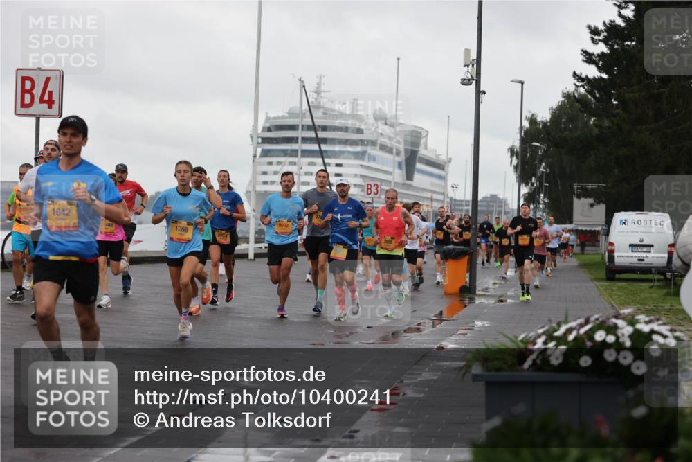 13.09.2026 - Kiel Lauf Andreas Tolksdorf http://msf.ph/oto/10400241 13.09.2026 10:57:51 Kiellinie 4, 1642, 1266, 11408, 8233, 9662, 3, 100, 31742 meine-sportfotos.de