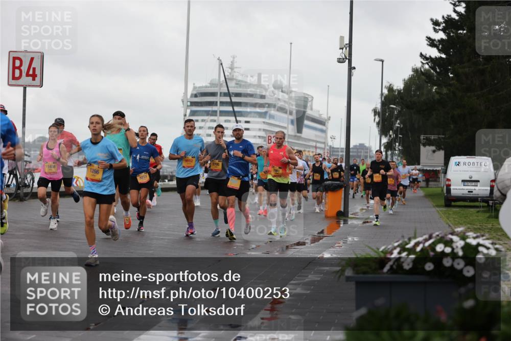 13.09.2026 - Kiel Lauf Andreas Tolksdorf http://msf.ph/oto/10400253 13.09.2026 10:57:51 Kiellinie 4, 11408, 1266, 3, 9662, 2700, 3360, 8233, 100 meine-sportfotos.de