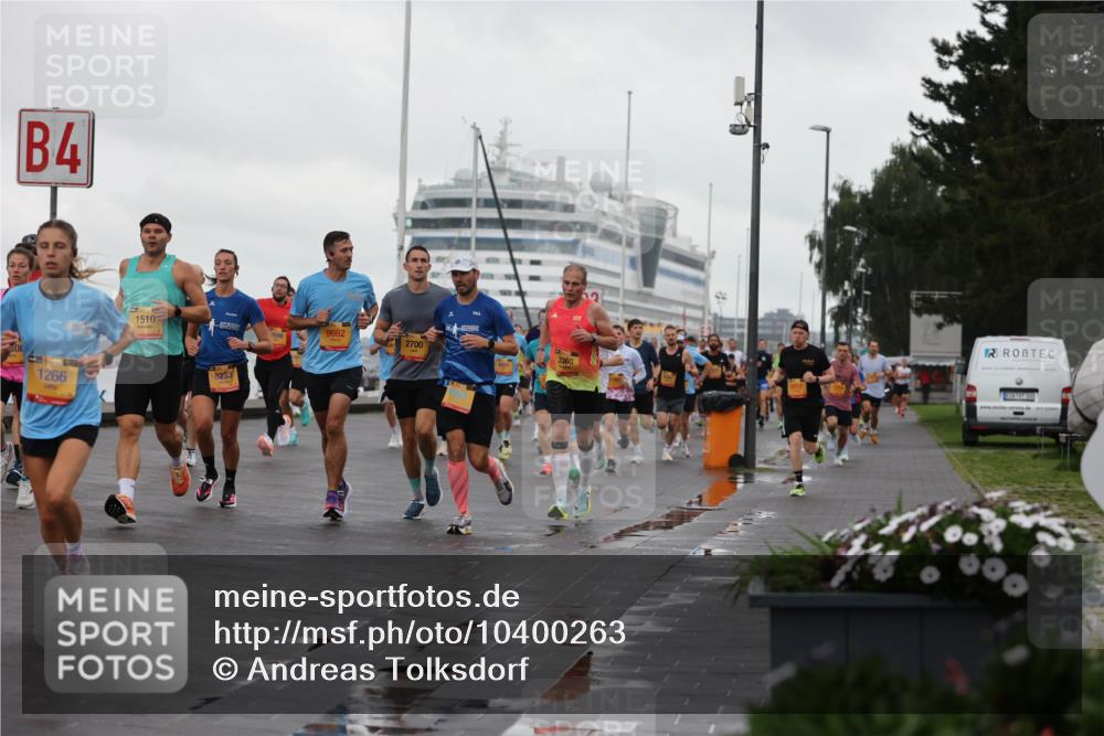 13.09.2026 - Kiel Lauf Andreas Tolksdorf http://msf.ph/oto/10400263 13.09.2026 10:57:52 Kiellinie 4, 1266, 1510, 8233, 9662, 2700, 3360 meine-sportfotos.de
