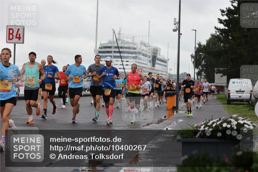 13.09.2026 - Kiel Lauf Andreas Tolksdorf http://msf.ph/oto/10400267 13.09.2026 10:57:52 Kiellinie 4, 1266, 1510, 8233, 270, 9662, 7698, 3360, 3 meine-sportfotos.de