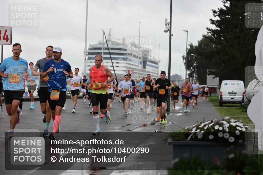 13.09.2026 - Kiel Lauf Andreas Tolksdorf http://msf.ph/oto/10400290 13.09.2026 10:57:53 Kiellinie 84, 9662, 3, 10038, 3360, 11863, 8912 meine-sportfotos.de