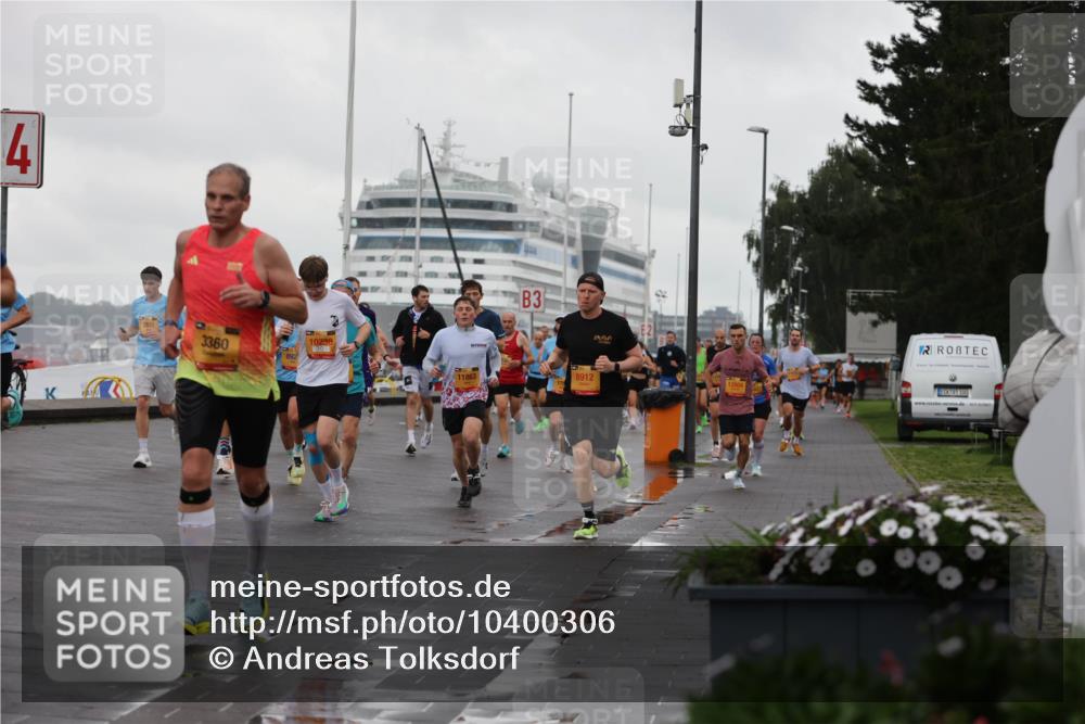 13.09.2026 - Kiel Lauf Andreas Tolksdorf http://msf.ph/oto/10400306 13.09.2026 10:57:55 Kiellinie 4, 3360, 892, 10238, 11863, 3, 8912 meine-sportfotos.de