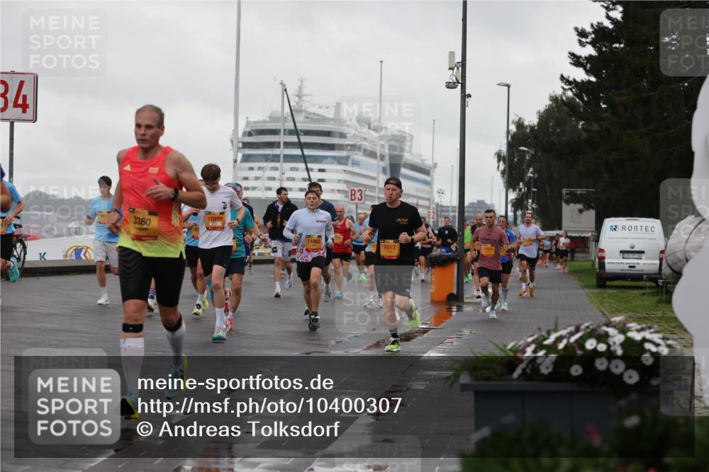 13.09.2026 - Kiel Lauf Andreas Tolksdorf http://msf.ph/oto/10400307 13.09.2026 10:57:55 Kiellinie 34, 2611, 10238, 3360, 3, 11863, 8912 meine-sportfotos.de
