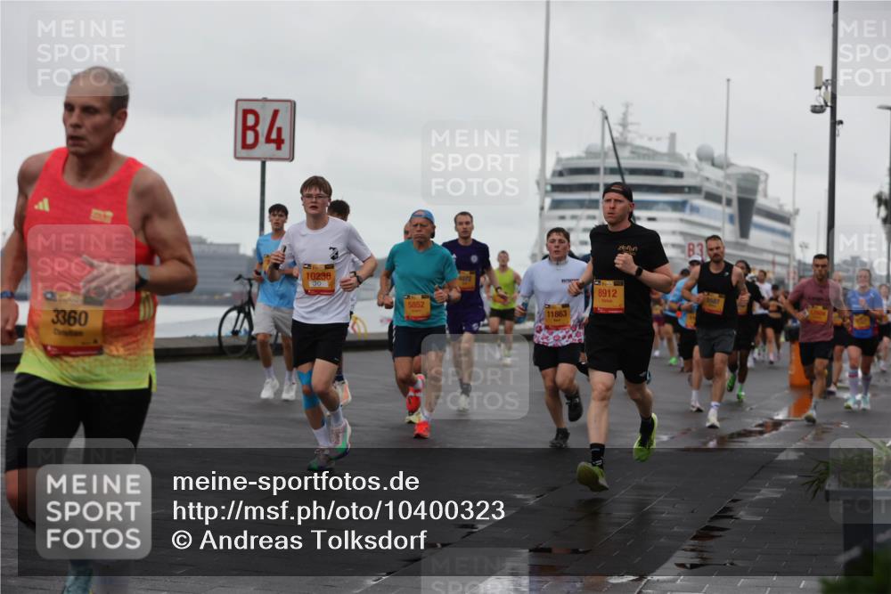 13.09.2026 - Kiel Lauf Andreas Tolksdorf http://msf.ph/oto/10400323 13.09.2026 10:57:56 Kiellinie 3360, 4, 10238, 5852, 4072, 8912, 11863, 3 meine-sportfotos.de