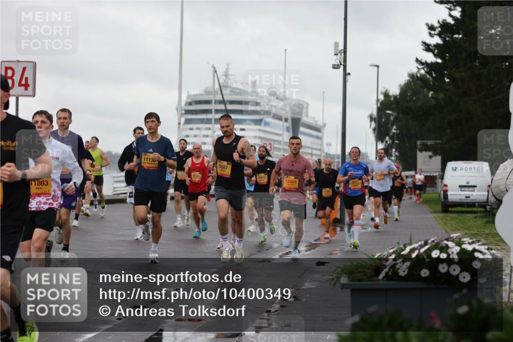 13.09.2026 - Kiel Lauf Andreas Tolksdorf http://msf.ph/oto/10400349 13.09.2026 10:57:58 Kiellinie 34, 11863, 11136, 5587, 7643, 12604, 5801, 11787 meine-sportfotos.de
