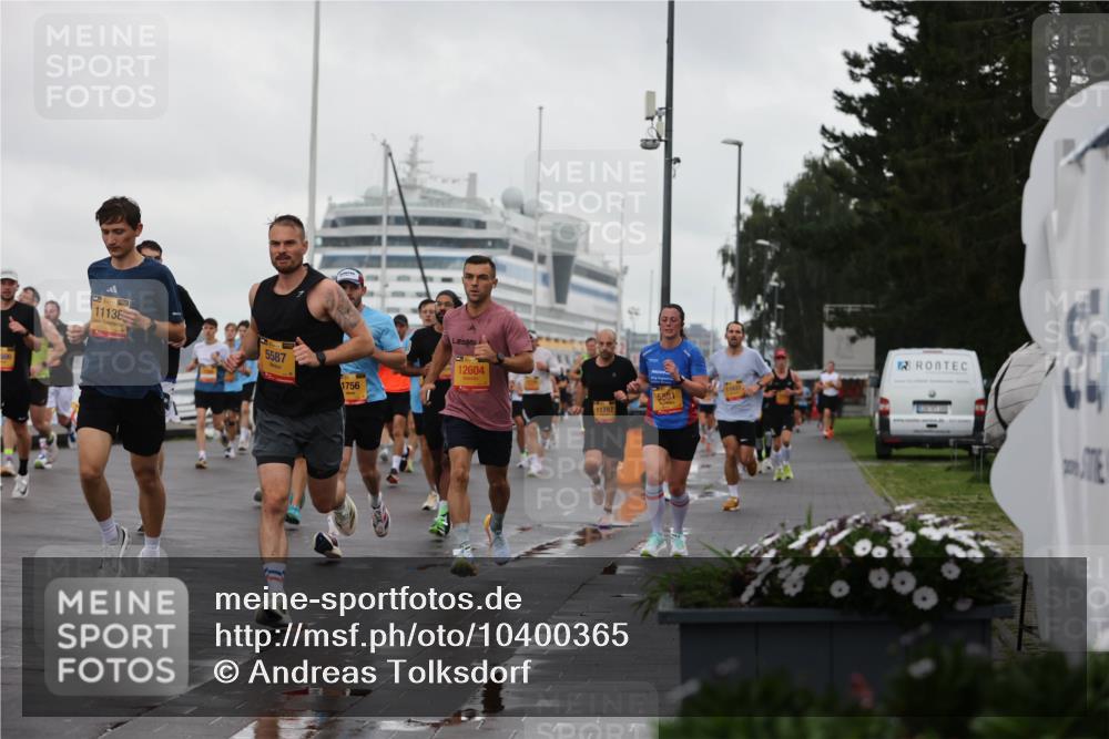 13.09.2026 - Kiel Lauf Andreas Tolksdorf http://msf.ph/oto/10400365 13.09.2026 10:57:58 Kiellinie 11138, 5587, 1756, 12604, 11787, 5681 meine-sportfotos.de