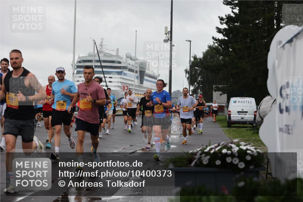13.09.2026 - Kiel Lauf Andreas Tolksdorf http://msf.ph/oto/10400373 13.09.2026 10:57:59 Kiellinie 5587, 1756, 12604, 32, 5681, 11787, 11637 meine-sportfotos.de