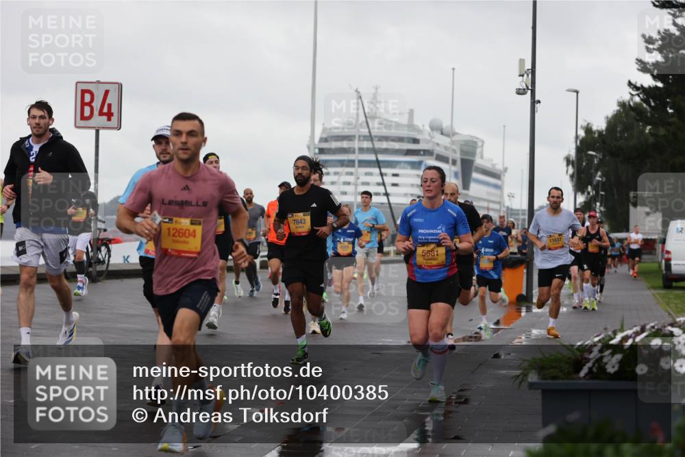 13.09.2026 - Kiel Lauf Andreas Tolksdorf http://msf.ph/oto/10400385 13.09.2026 10:58:00 Kiellinie 4, 1, 12604, 7643, 4311, 5681, 11637 meine-sportfotos.de