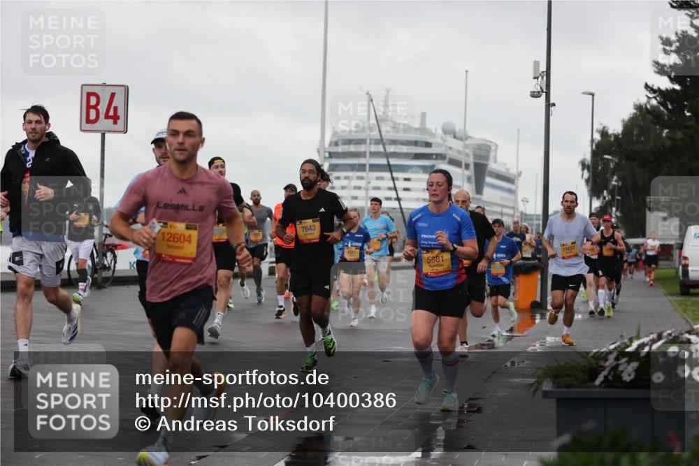 13.09.2026 - Kiel Lauf Andreas Tolksdorf http://msf.ph/oto/10400386 13.09.2026 10:58:00 Kiellinie 4, 12604, 7643, 4311, 5681, 11637 meine-sportfotos.de