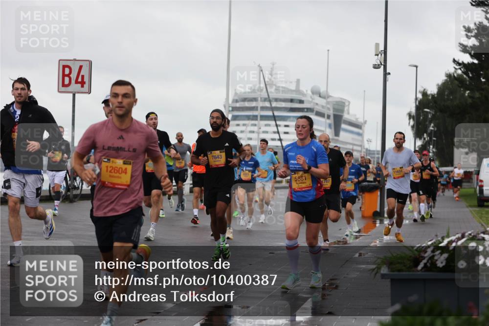 13.09.2026 - Kiel Lauf Andreas Tolksdorf http://msf.ph/oto/10400387 13.09.2026 10:58:00 Kiellinie 4, 35, 12604, 7643, 5681, 1787, 11637 meine-sportfotos.de