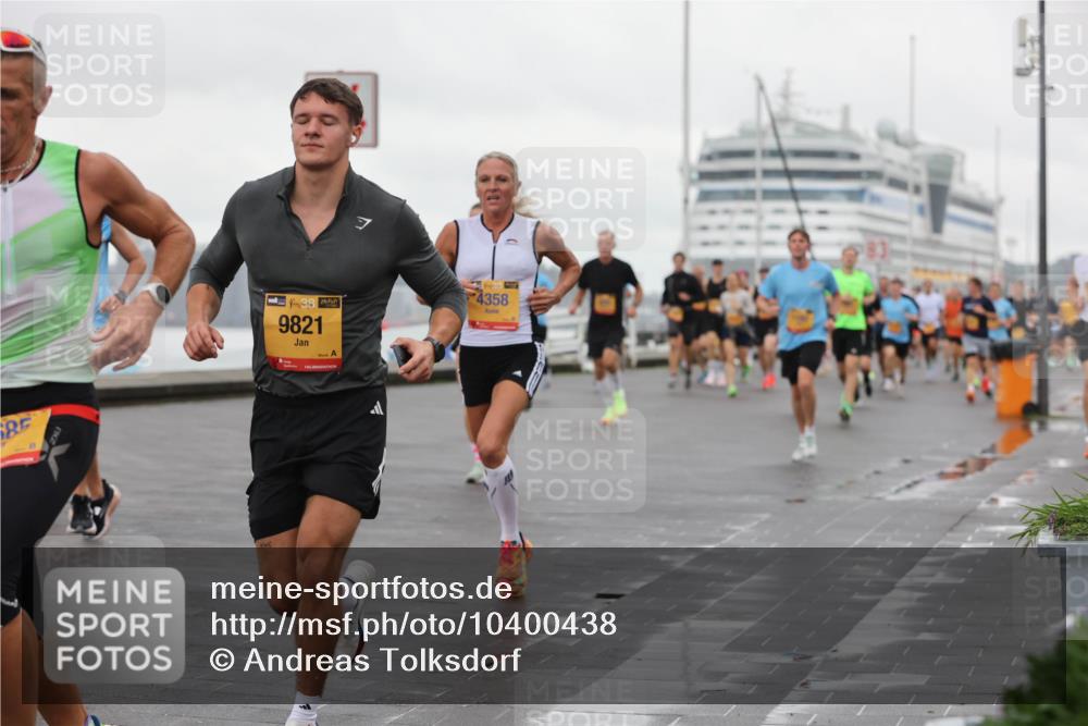 13.09.2026 - Kiel Lauf Andreas Tolksdorf http://msf.ph/oto/10400438 13.09.2026 10:58:13 Kiellinie 148, 9821, 4358 meine-sportfotos.de