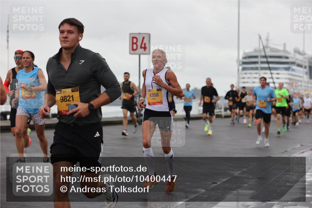 13.09.2026 - Kiel Lauf Andreas Tolksdorf http://msf.ph/oto/10400447 13.09.2026 10:58:13 Kiellinie 4, 300, 1, 38, 9821, 4358 meine-sportfotos.de