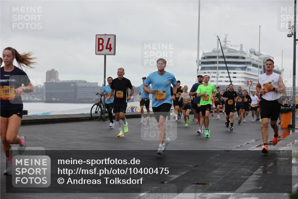 13.09.2026 - Kiel Lauf Andreas Tolksdorf http://msf.ph/oto/10400475 13.09.2026 10:58:15 Kiellinie 1941, 4, 5845, 1182, 3 meine-sportfotos.de