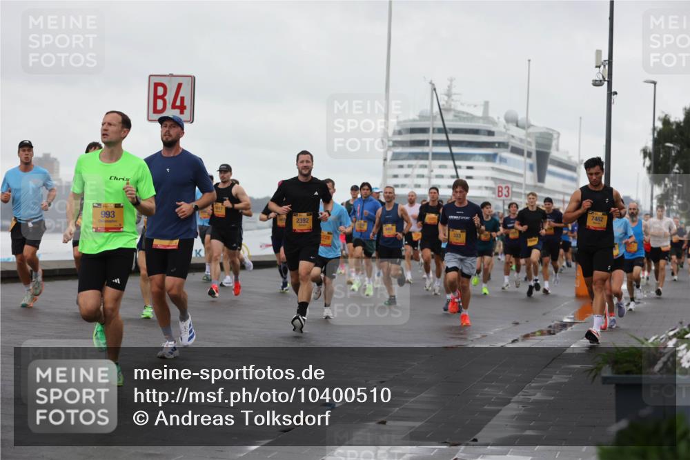 13.09.2026 - Kiel Lauf Andreas Tolksdorf http://msf.ph/oto/10400510 13.09.2026 10:58:18 Kiellinie 39, 993, 4, 5117, 35, 2392, 728, 9451, 333, 3, 7462 meine-sportfotos.de