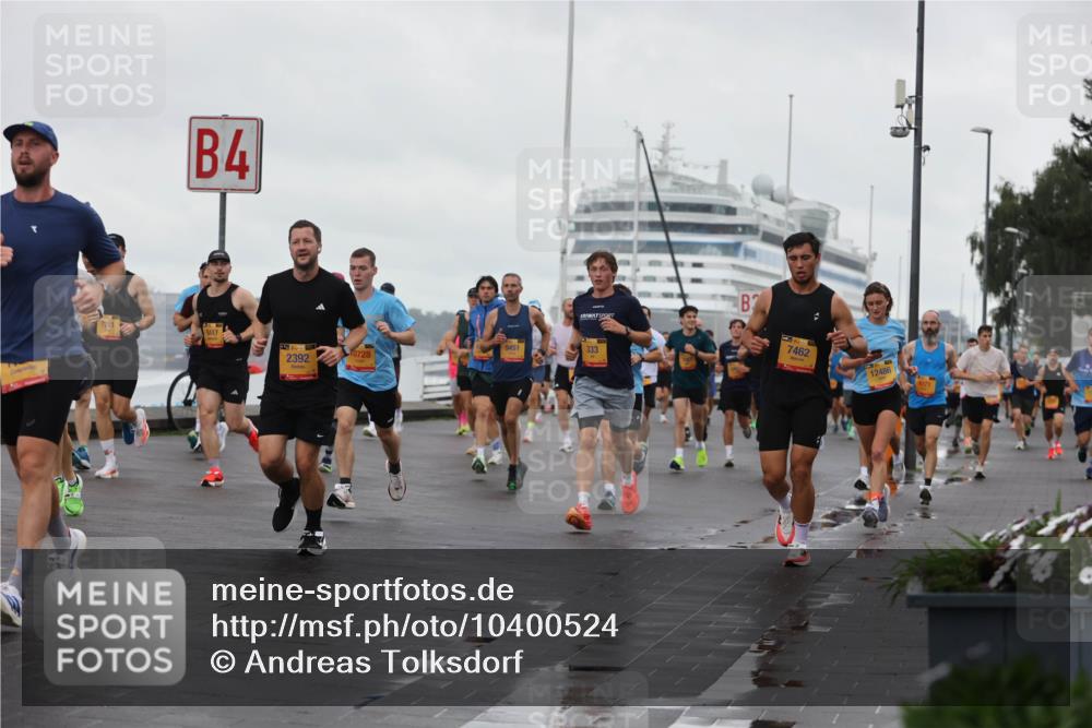 13.09.2026 - Kiel Lauf Andreas Tolksdorf http://msf.ph/oto/10400524 13.09.2026 10:58:19 Kiellinie 4, 7211, 5117, 39, 2392, 9451, 0728, 333, 7462, 12486, 9071 meine-sportfotos.de