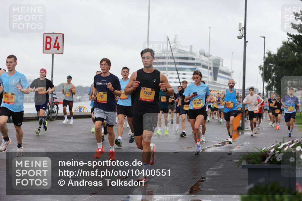 13.09.2026 - Kiel Lauf Andreas Tolksdorf http://msf.ph/oto/10400551 13.09.2026 10:58:20 Kiellinie 10728, 4, 9039, 333, 31, 7462, 12486, 9071, 12769 meine-sportfotos.de