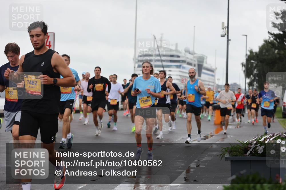 13.09.2026 - Kiel Lauf Andreas Tolksdorf http://msf.ph/oto/10400562 13.09.2026 10:58:21 Kiellinie 638, 333, 39, 7462, 2512, 12486, 1071 meine-sportfotos.de