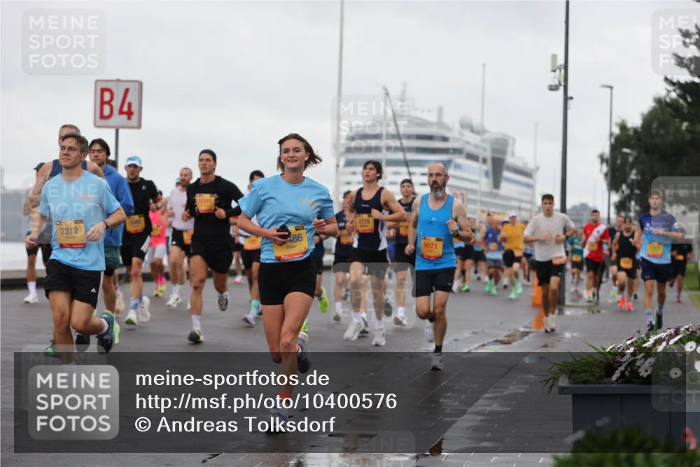 13.09.2026 - Kiel Lauf Andreas Tolksdorf http://msf.ph/oto/10400576 13.09.2026 10:58:22 Kiellinie 2312, 4, 486, 2228, 9071 meine-sportfotos.de