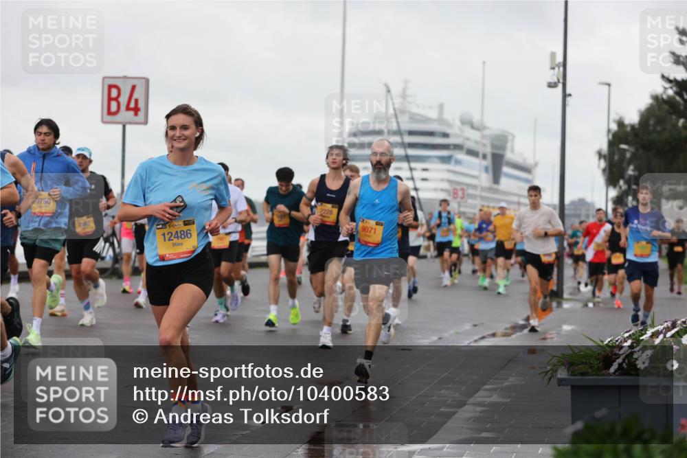 13.09.2026 - Kiel Lauf Andreas Tolksdorf http://msf.ph/oto/10400583 13.09.2026 10:58:22 Kiellinie 9750, 4, 38, 12486, 2228, 9071 meine-sportfotos.de